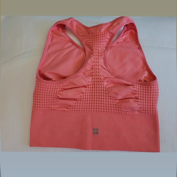 Tops - Picture 2 of 2